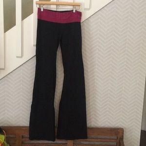 Lululemon reversible yoga pants size 8